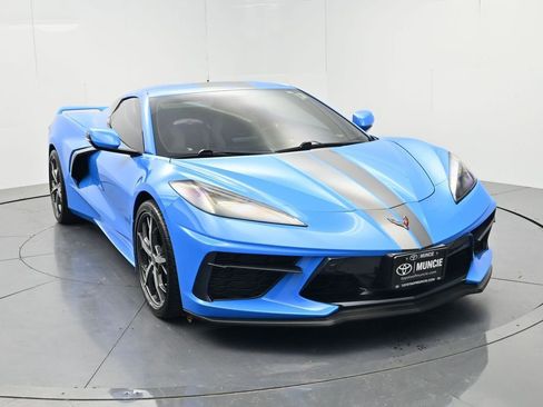 Used 2020 Chevrolet Corvette Stingray Preferred Conv w/ 2LT Preferred Equipment Group RWD image 2