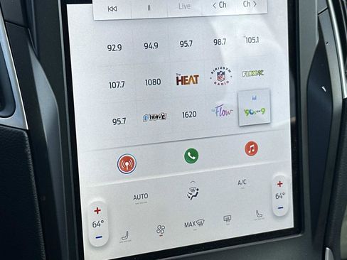 Certified 2024 Ford Edge SEL image 19