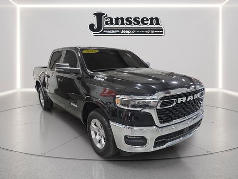 Used 2025 RAM 1500 Big Horn image 5