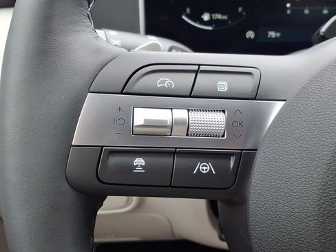 New 2026 Hyundai Tucson Limited FWD image 26
