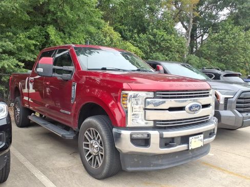 Used 2019 Ford F250 Lariat w/ Lariat Ultimate Package AWD/4WD image 1