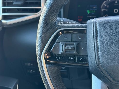 Used 2023 Toyota Tundra Platinum w/ Advanced Package image 38