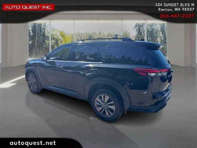 Used 2022 Nissan Pathfinder SV FWD image 7