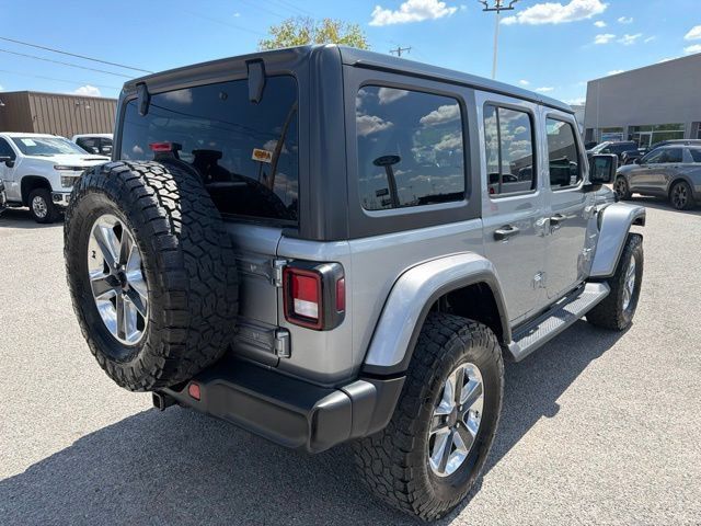 Used 2018 Jeep Wrangler Unlimited Sahara AWD/4WD image 5