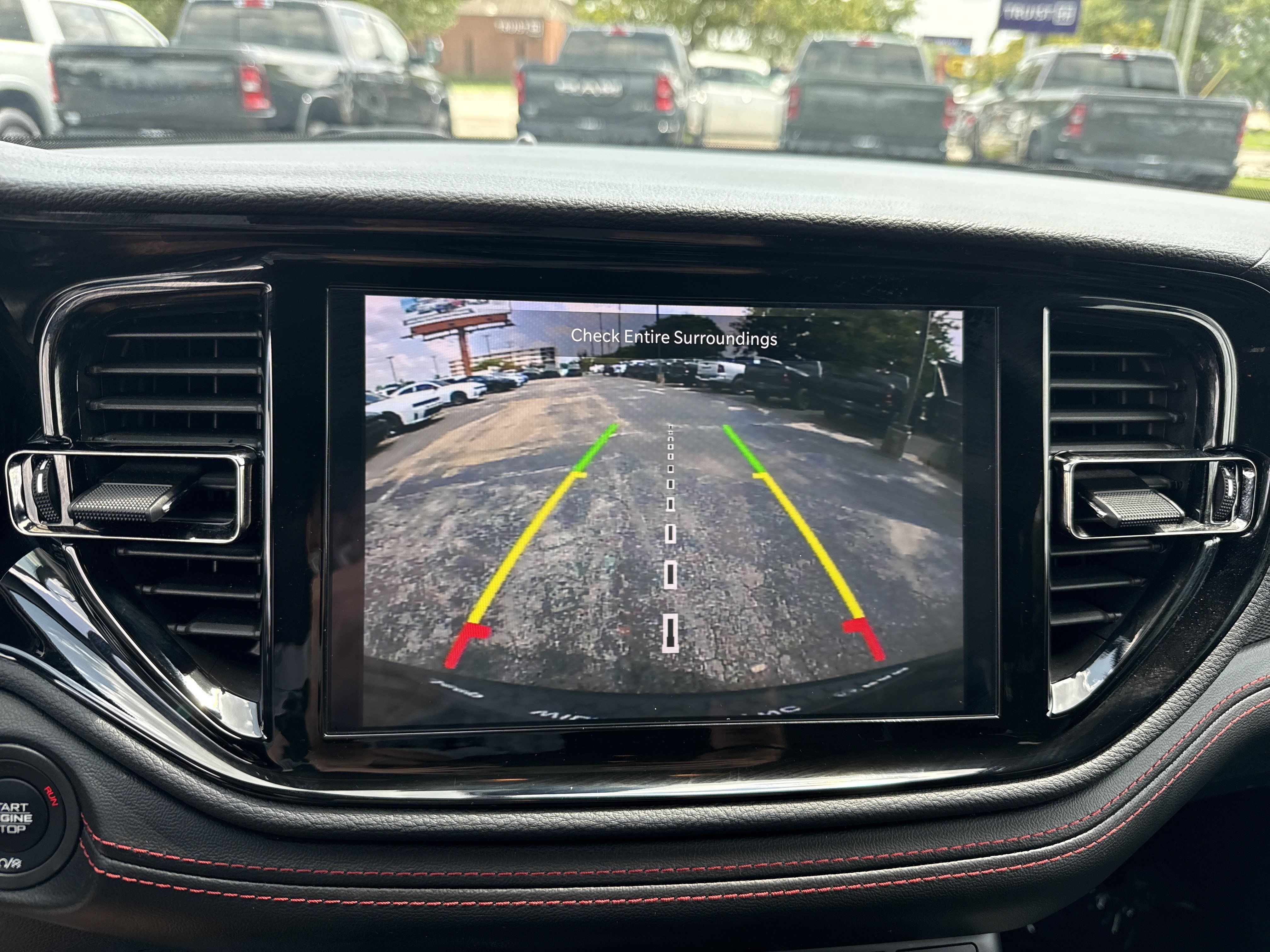 Used 2025 Dodge Durango GT RWD image 24