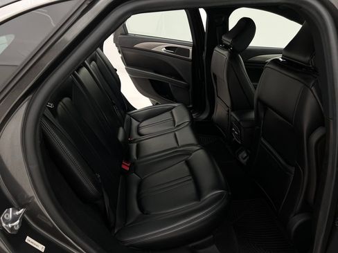 Used 2020 Lincoln MKZ AWD image 19