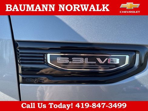 Used 2025 GMC Sierra 1500 Elevation w/ Preferred Package image 22