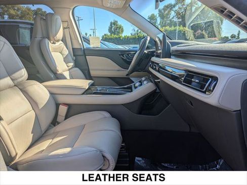 Used 2023 Lincoln Aviator Reserve w/ Equipment Group 201A AWD/4WD image 31