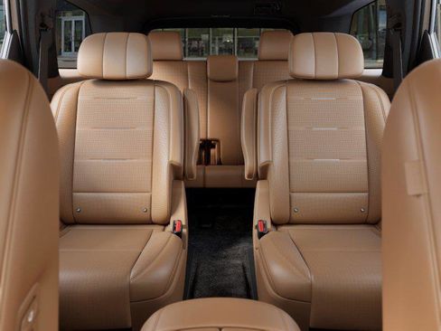 New 2026 Hyundai Palisade Calligraphy FWD image 12