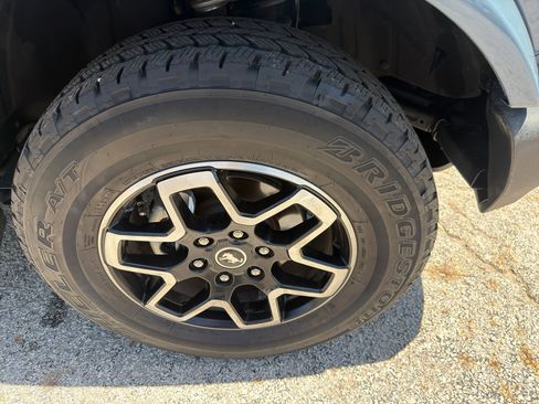 Used 2024 Ford Bronco Outer Banks AWD/4WD image 21