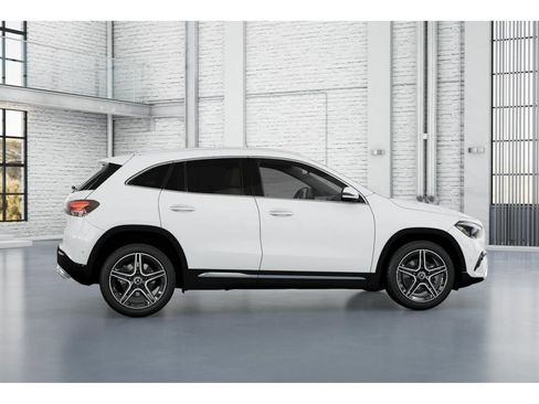 New 2026 Mercedes-Benz GLA 250 4MATIC image 17