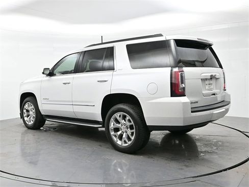 Used 2016 GMC Yukon SLT w/ Open Road Package image 5