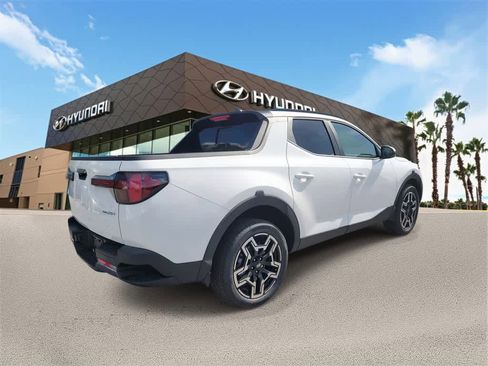 New 2025 Hyundai Santa Cruz Limited image 3