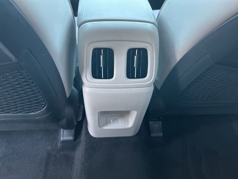 Used 2025 Hyundai Tucson Limited image 25