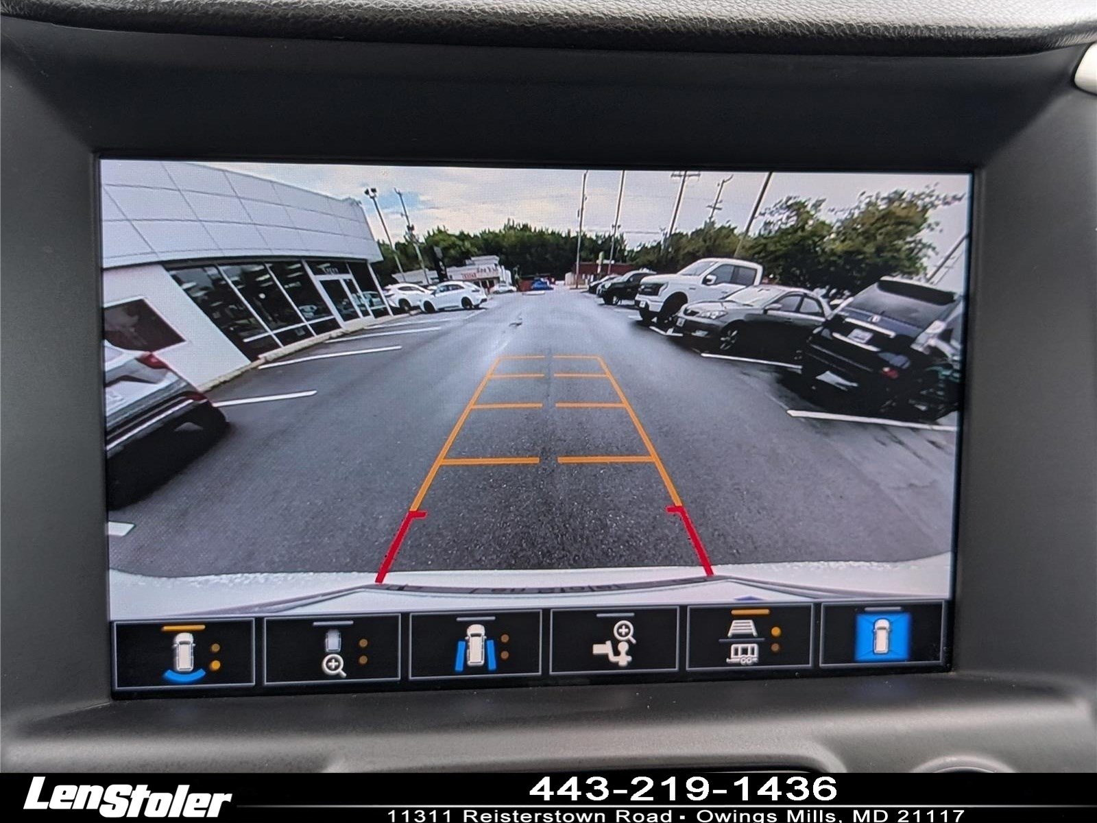 Used 2023 GMC Terrain SLT w/ Tech Package AWD/4WD image 29
