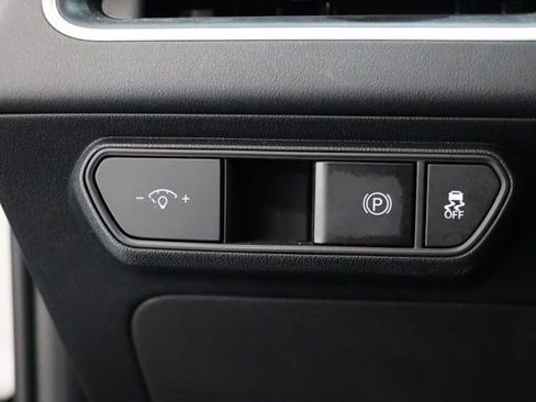 Used 2025 Kia K4 FWD image 19