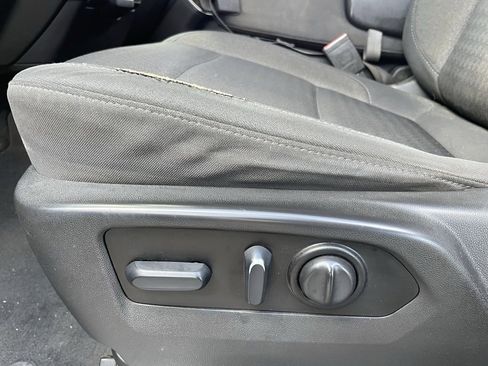 Used 2021 GMC Sierra 1500 Elevation image 10