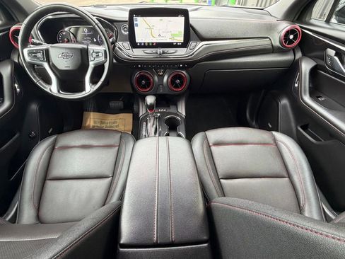 Used 2025 Chevrolet Blazer RS FWD image 12