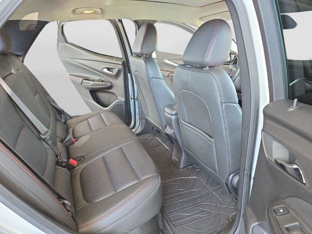 Used 2023 Chevrolet Bolt EUV Premier w/ Sun & Sound Package FWD image 34