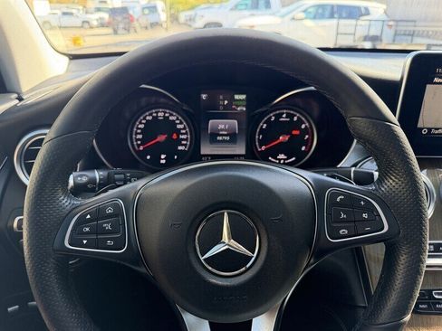 Used 2018 Mercedes-Benz GLC 350e 4MATIC image 37