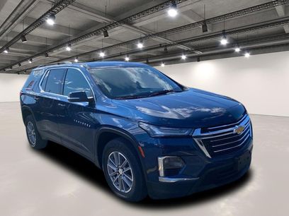 Used 2022 Chevrolet Traverse LT