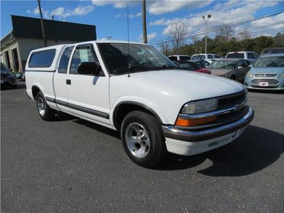 Used 2001 Chevrolet S10 Pickup LS w/ Preferred Equipment Group