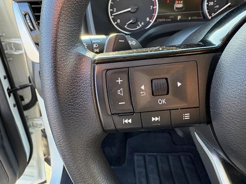 Certified 2023 Nissan Rogue SV image 11