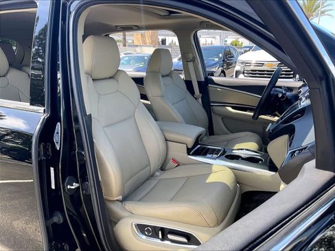 Used 2020 Acura MDX FWD image 9