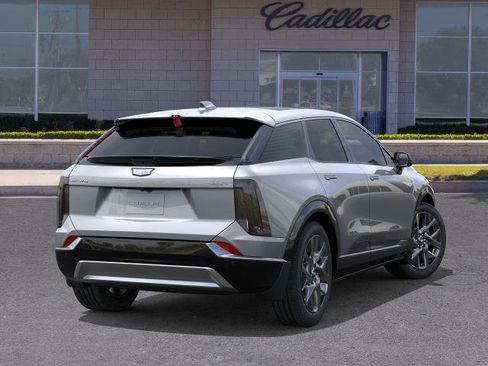 New 2026 Cadillac Optiq Luxury 1 image 4
