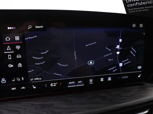 Used 2025 Audi Q5 Premium w/ Convenience Package image 9