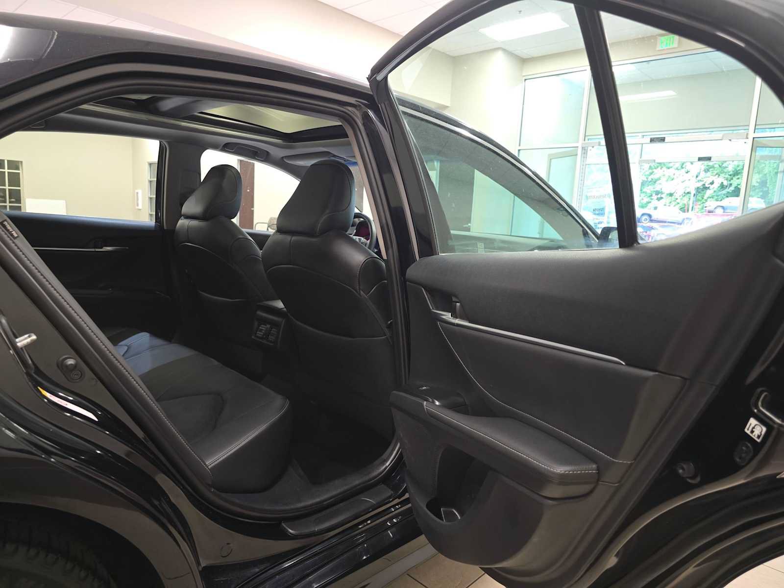 Used 2018 Toyota Camry XSE w/ Audio Package FWD image 27
