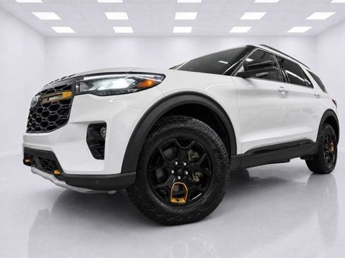 Used 2026 Ford Explorer Tremor w/ Tremor Ultimate Package AWD/4WD image 12