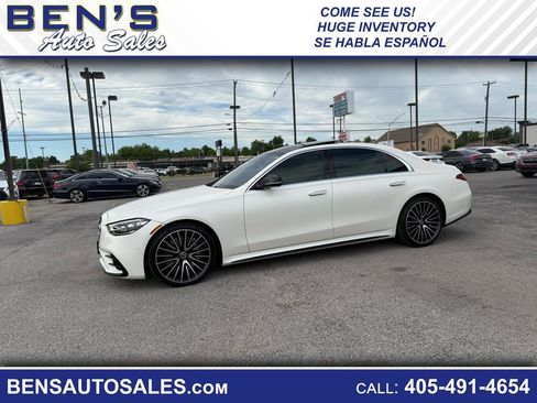 Used 2022 Mercedes-Benz S 500 4MATIC image 1
