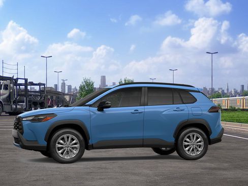 New 2026 Toyota Corolla Cross LE AWD/4WD image 5