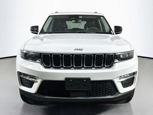 Used 2023 Jeep Grand Cherokee 4WD 4xe image 2