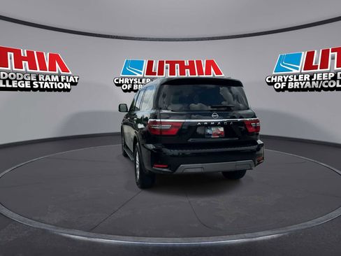 Used 2024 Nissan Armada SV AWD/4WD image 6