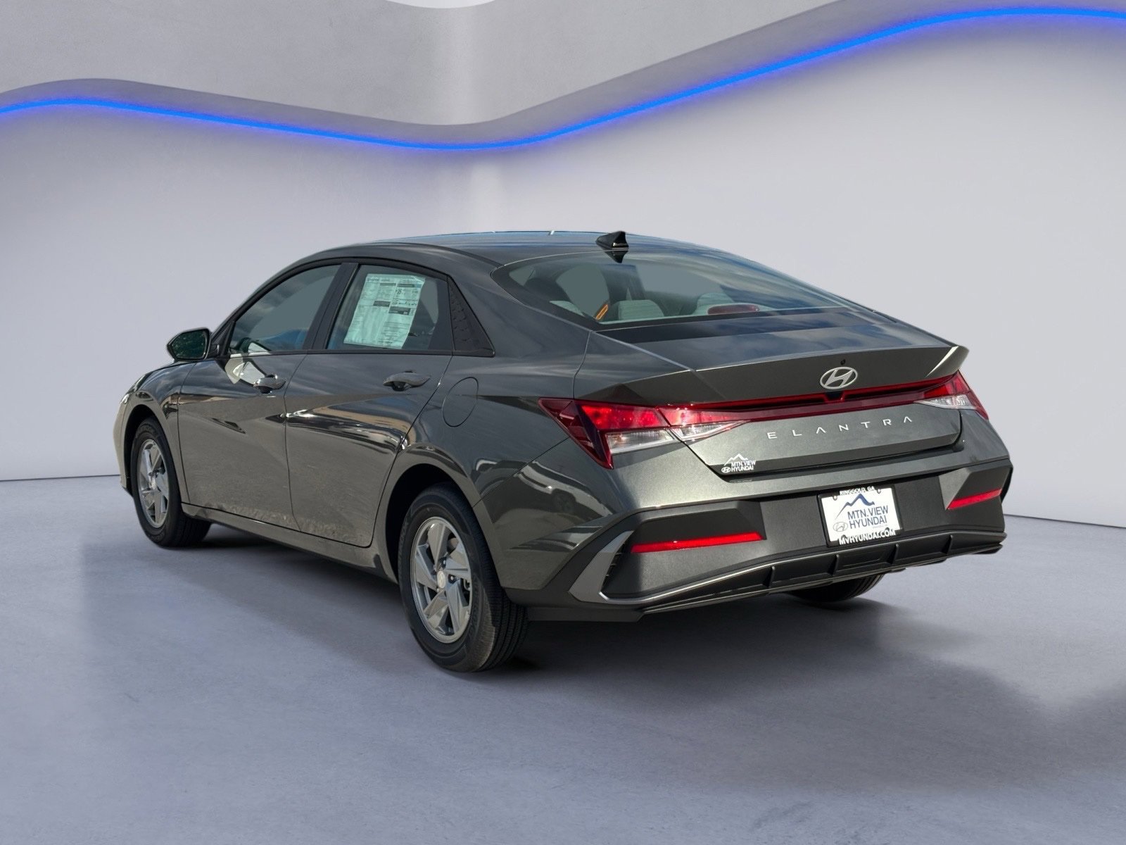 New 2026 Hyundai Elantra SE FWD image 6