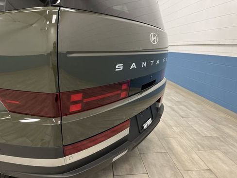 Used 2024 Hyundai Santa Fe Limited image 39