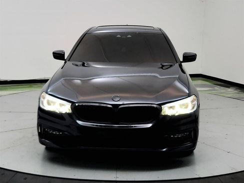 Used 2018 BMW 540i w/ Premium Package RWD image 2