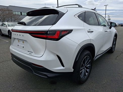 Used 2025 Lexus NX 350 AWD w/ Accessory Package (2T) image 4