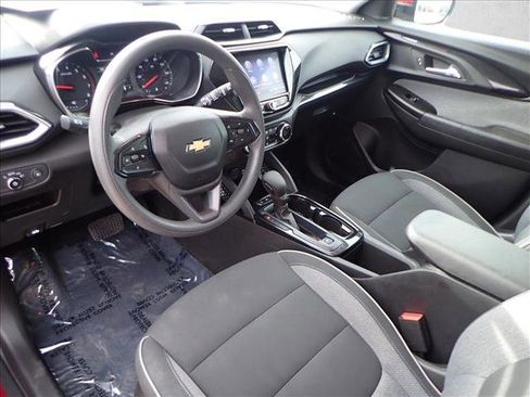 Used 2023 Chevrolet TrailBlazer LT w/ Convenience Package image 10
