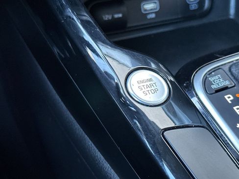 Used 2023 Kia Soul S FWD image 25