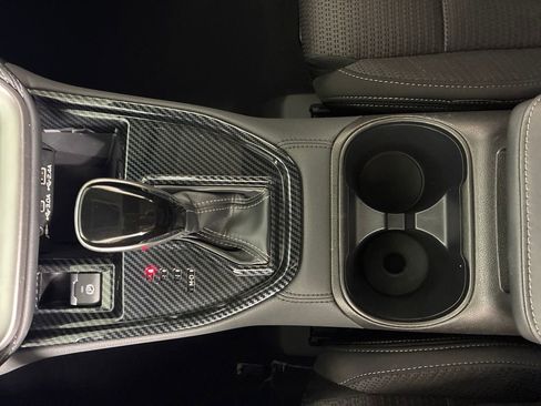 Used 2024 Subaru Outback Premium image 21