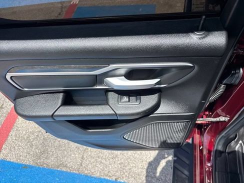 Used 2019 RAM 1500 Big Horn RWD image 21