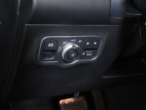New 2026 Mercedes-Benz GLB 250 4MATIC image 27