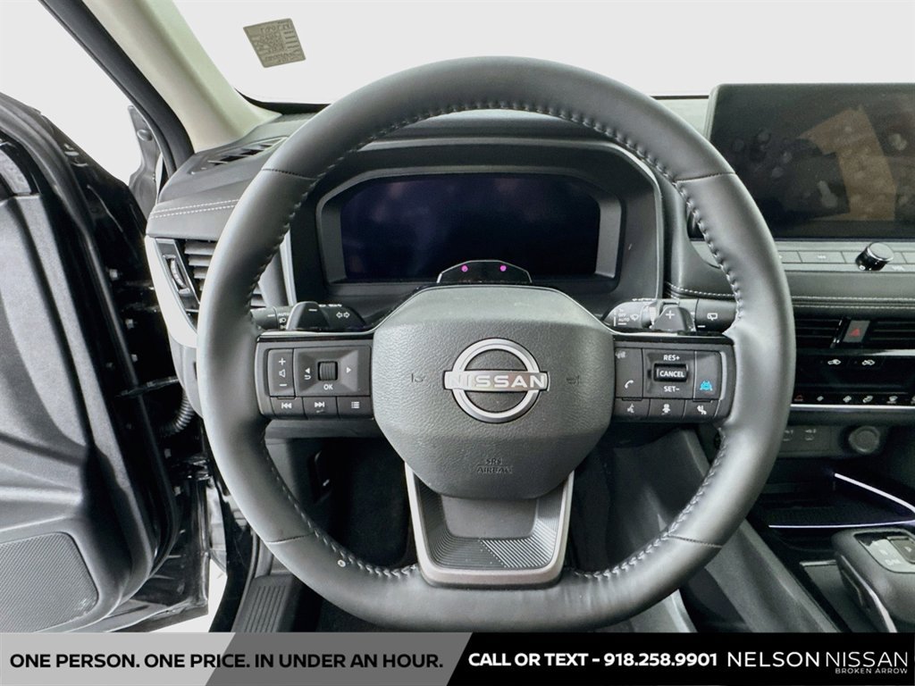 Certified 2025 Nissan Rogue SL w/ Tech Package AWD/4WD image 11