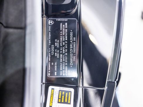 Used 2024 Lamborghini Huracan Sterrato AWD/4WD image 48