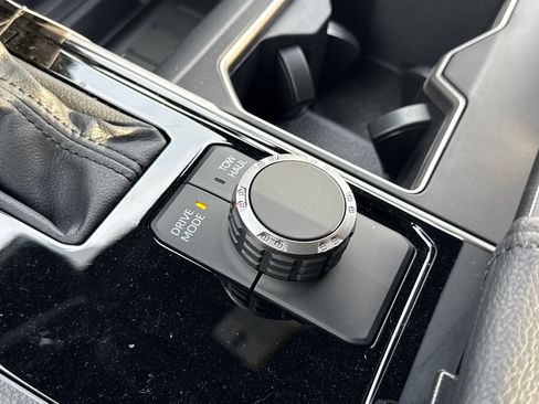 New 2026 Toyota Tundra SR5 image 25