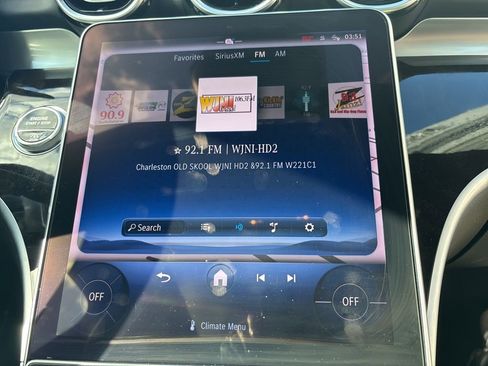 Used 2024 Mercedes-Benz C 300 Sedan image 33