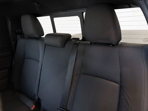 Used 2024 Toyota Tacoma 4x4 Double Cab image 22